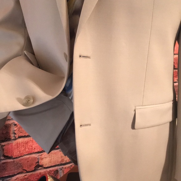 Ralph Lauren Sport Coat - Picture 16 of 17